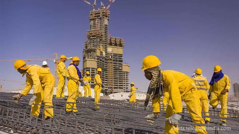 从物料变成房子，是从混乱到有序的过程，也就是熵减